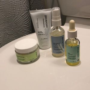 Cocokind Skincare Set